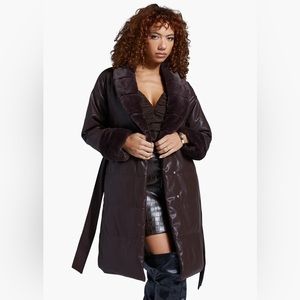 Fur Coat Womens Chocolate Plum
Faux fur ShoeDazzle size large new with tags